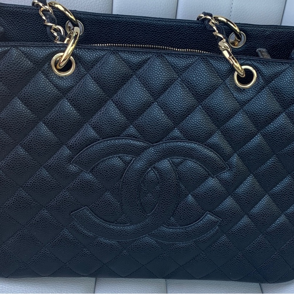Chanel Black Quilted Tote with Gold Accents - Picture 3 of 16